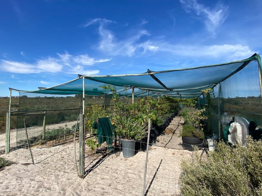 Commercial Property for Sale in Hartebeesfontein Western Cape